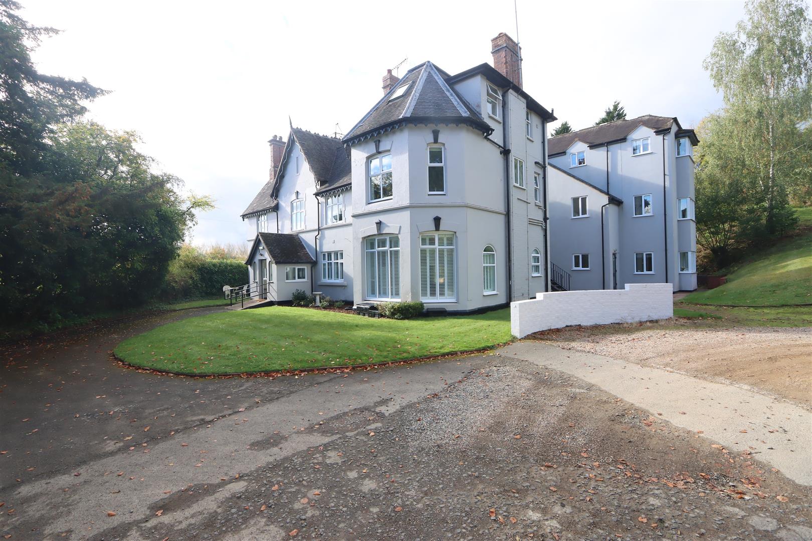 2 bed property in Odnall Lane, STOURBRIDGE